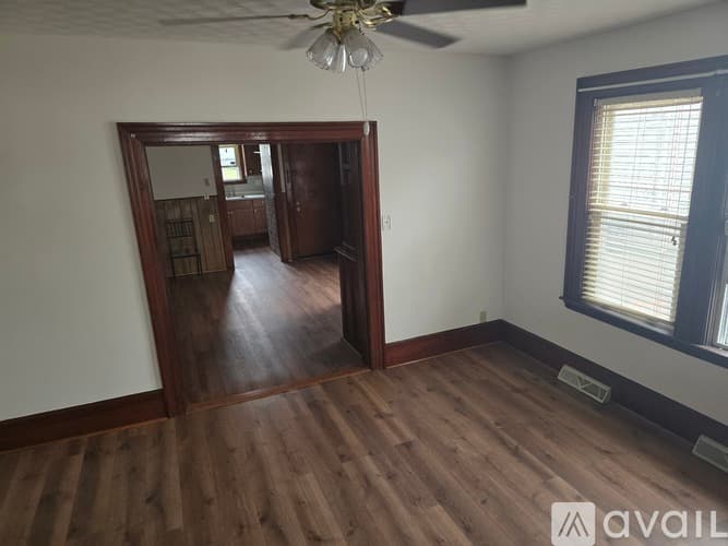 New Bedford Apartment: 37 Princeton Street