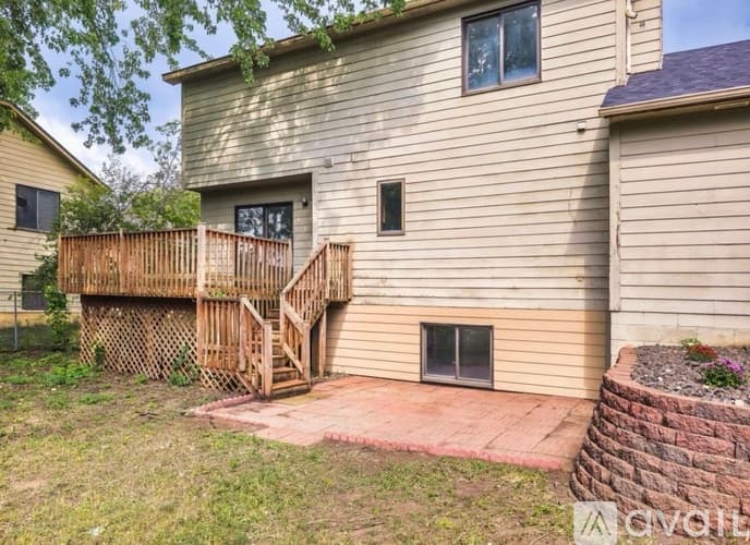 Apple Valley House: 7400 157th St W