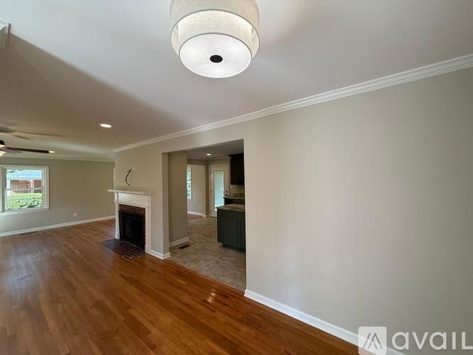 Valdosta House: 600 W Park Ave