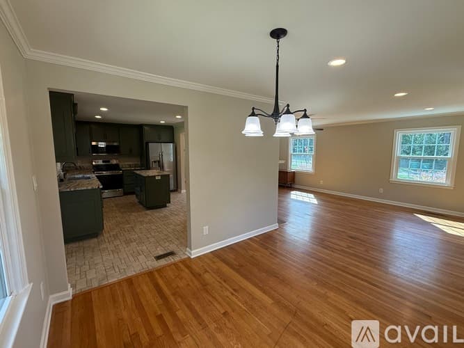 Valdosta House: 600 W Park Ave
