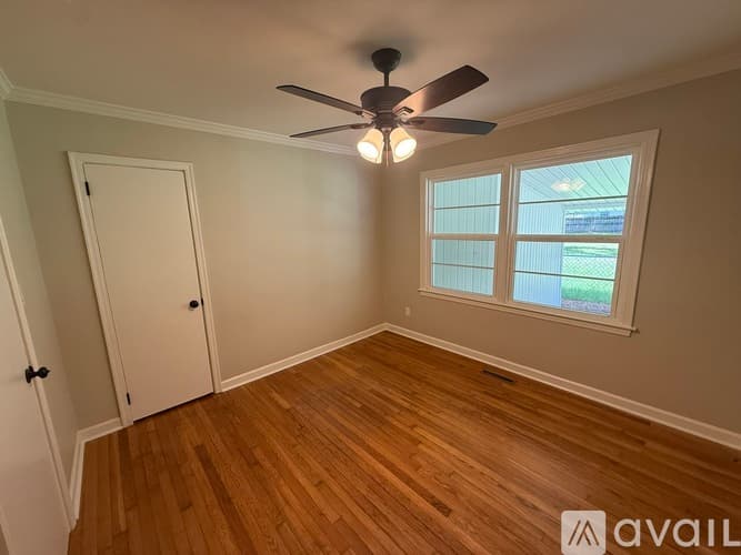 Valdosta House: 600 W Park Ave