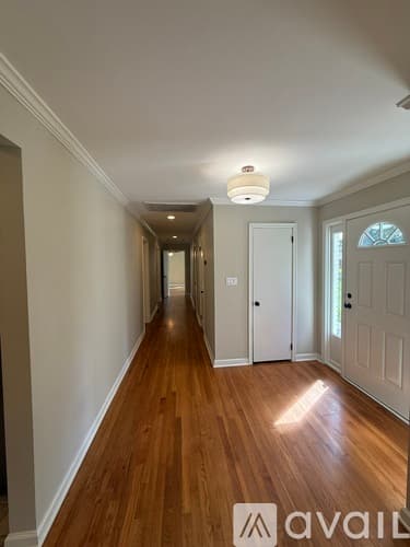 Valdosta House: 600 W Park Ave