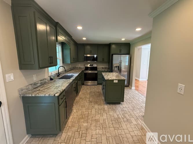 Valdosta House: 600 W Park Ave