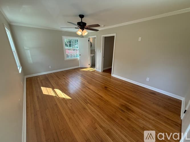 Valdosta House: 600 W Park Ave