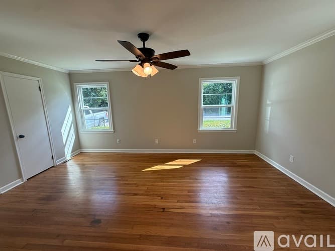 Valdosta House: 600 W Park Ave