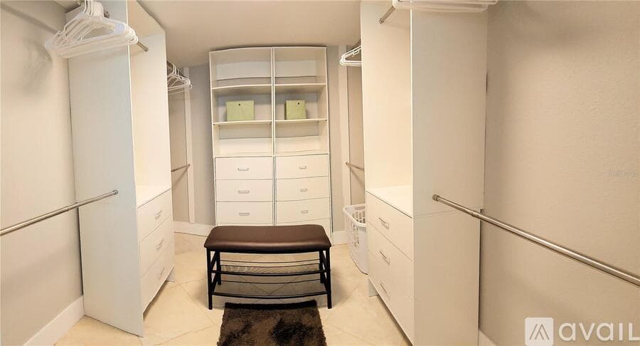 South Pasadena Condo: 7560 Bay Island Drive South