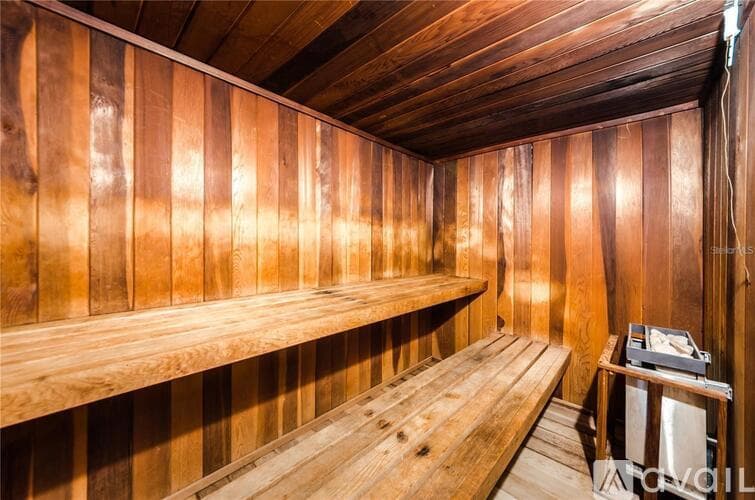 South Pasadena Condo: 7560 Bay Island Drive South