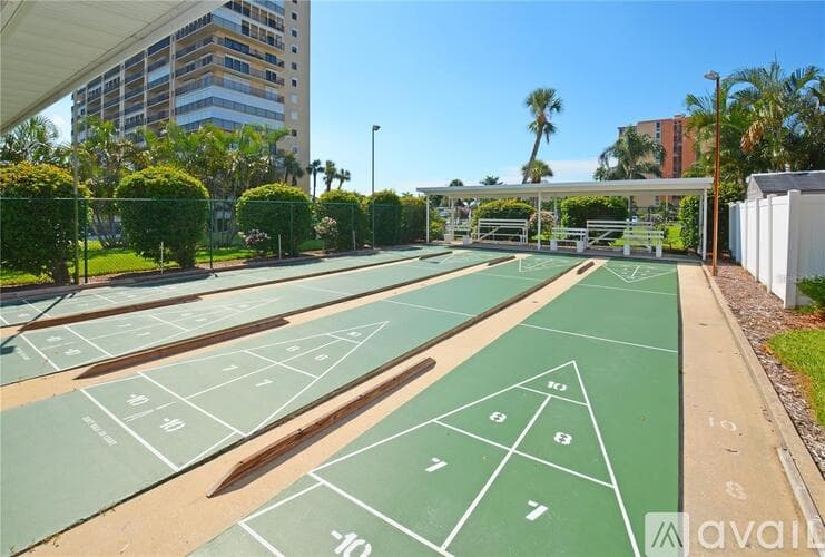 South Pasadena Condo: 7560 Bay Island Drive South