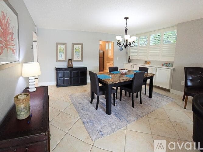 South Pasadena Condo: 7560 Bay Island Drive South