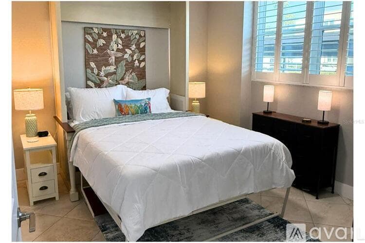 South Pasadena Condo: 7560 Bay Island Drive South