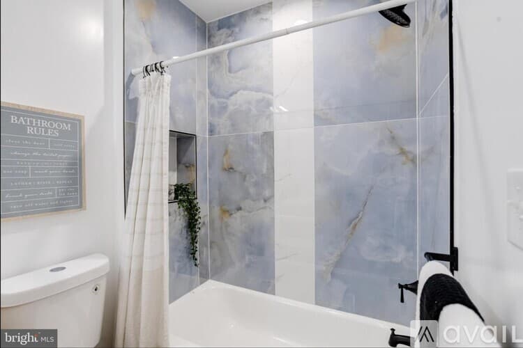 Baltimore Townhome: 711 North Patterson Park Avenue
