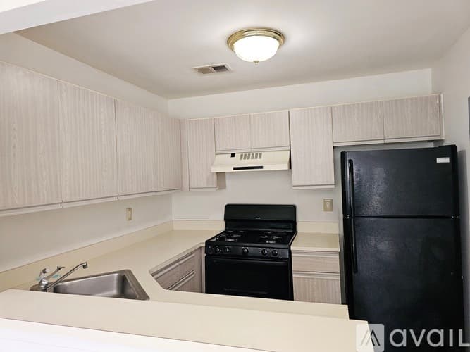 Monmouth Jn Condo: 45 Tanglewood Ct