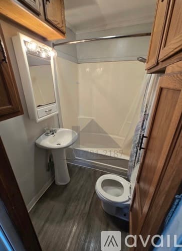 East Moline House: 2820 Kennedy Dr