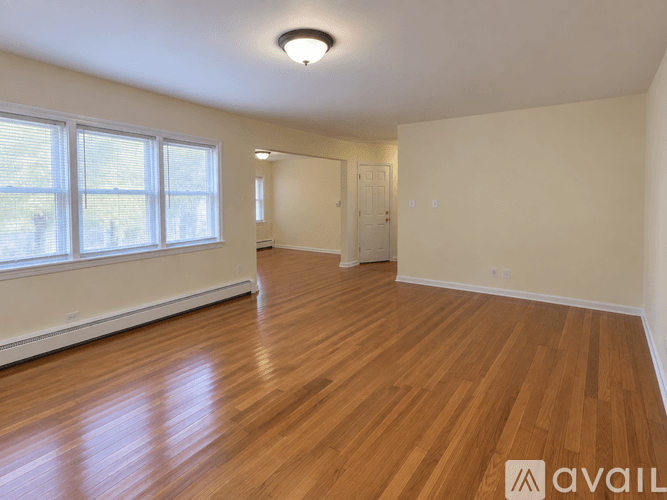 Chicago Condo: 6969 N Ashland Ave