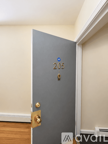 Chicago Condo: 6969 N Ashland Ave
