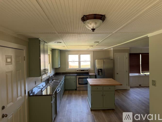 Canton House: 4299 E Cherokee Dr