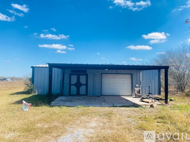 San Benito House: 27677 Nelson Road
