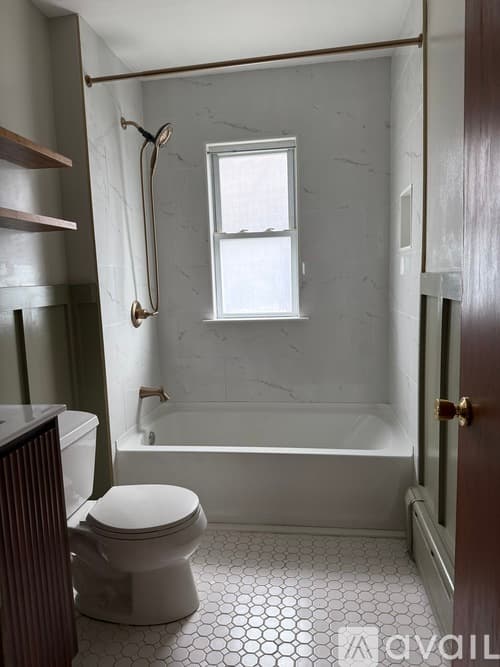 Fairfield Apartment: 86 Querida Street