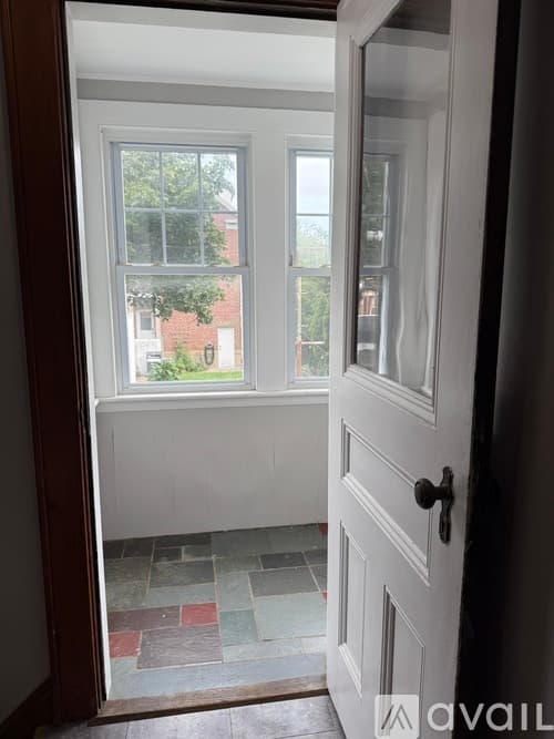 Fairfield Apartment: 86 Querida Street