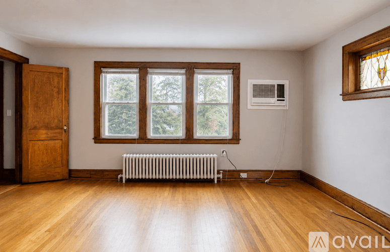 Fairfield Apartment: 86 Querida Street