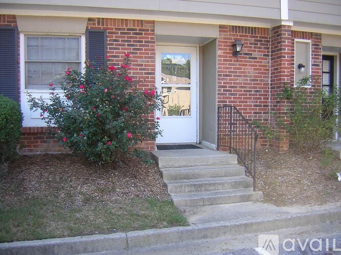 Snellville Apartment: 2110 Kings Gate Cir SW