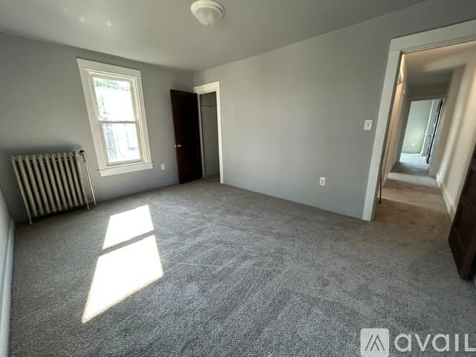 West Lawn House: 2225 Reading Avenue
