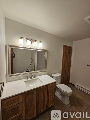 Eau Claire House: 3516 Lana Ln