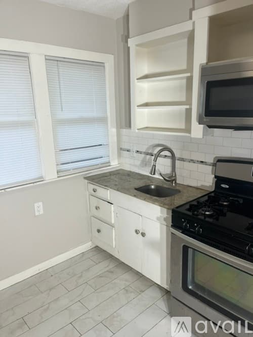 Fort Worth House: 1801 Belle Pl