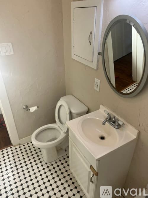 Fort Worth House: 1801 Belle Pl