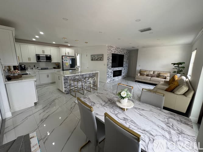 Miami House: 7525 Southwest 28th Terrace