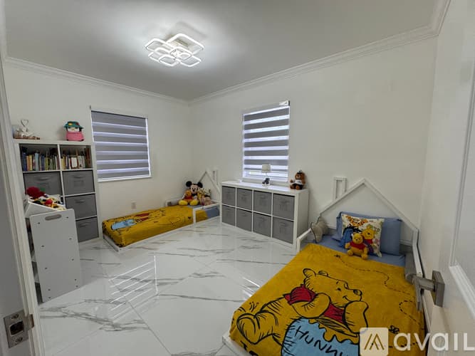 Miami House: 7525 Southwest 28th Terrace