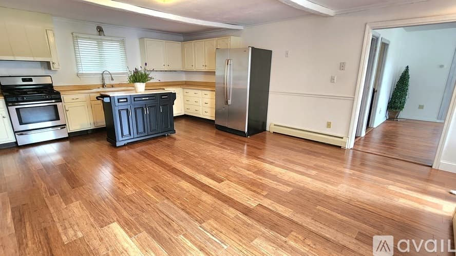 Hopkinton Apartment: 26 Hayden Rowe Street