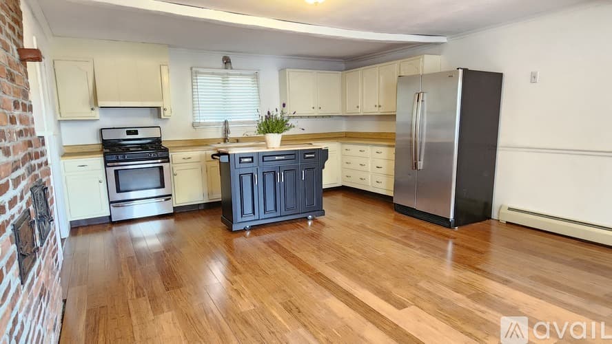Hopkinton Apartment: 26 Hayden Rowe Street