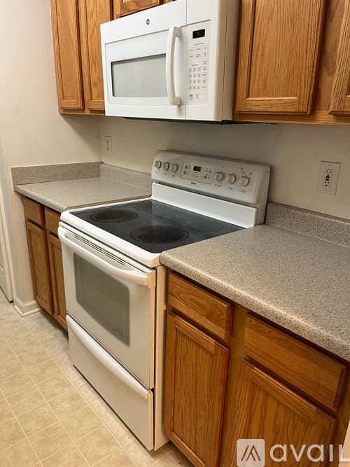 Athens Townhome: 1305 Cedar Shoals Drive