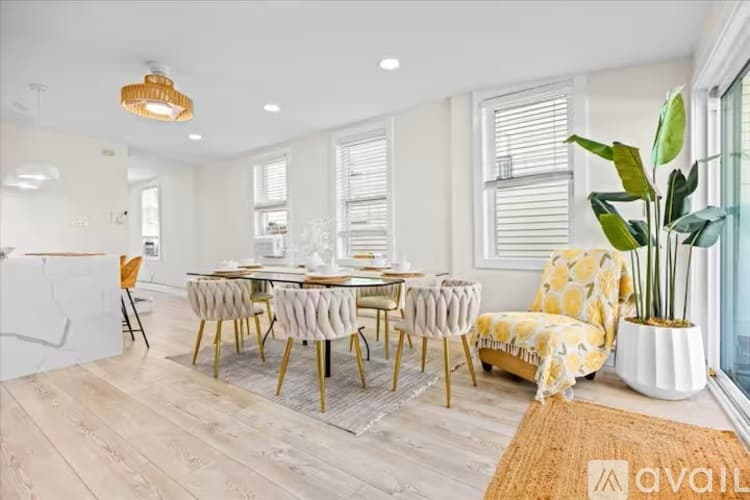 Ventnor City House: 5109 Winchester Ave