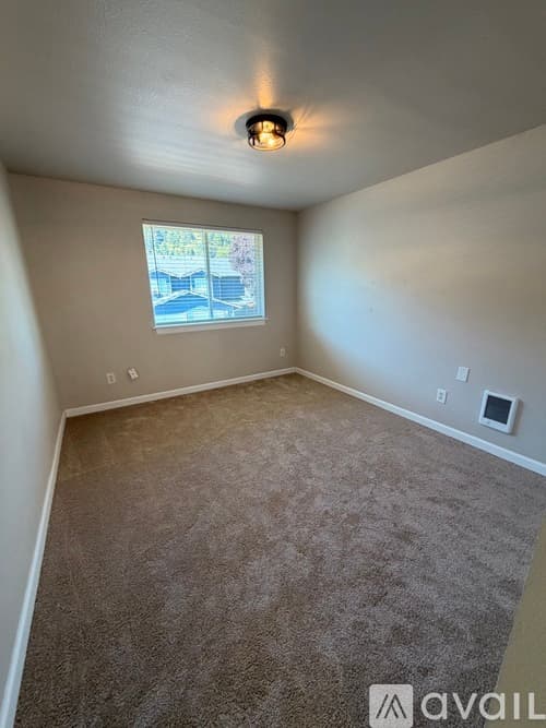 Pacific House: 328 Tacoma Blvd S