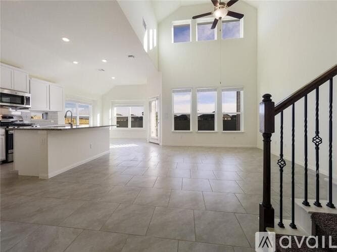Liberty Hill House: 116 Krupp Ave