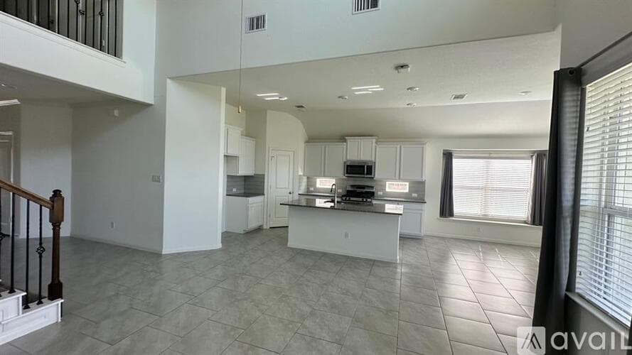 Liberty Hill House: 116 Krupp Ave