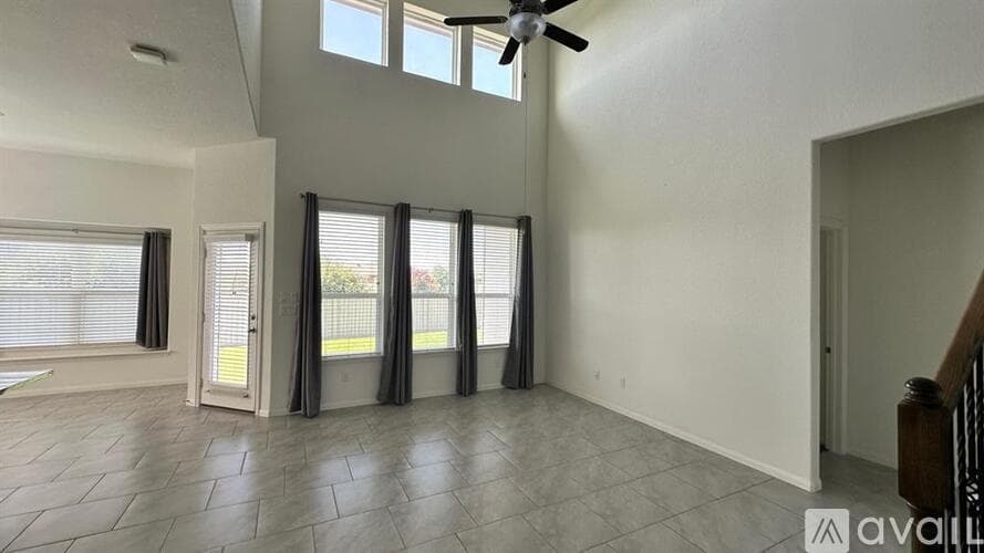 Liberty Hill House: 116 Krupp Ave