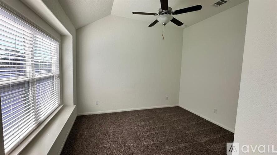 Liberty Hill House: 116 Krupp Ave