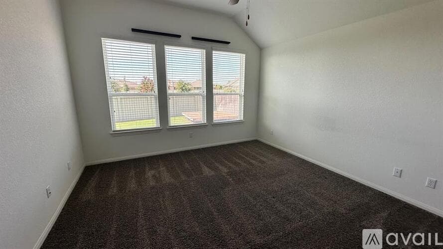 Liberty Hill House: 116 Krupp Ave