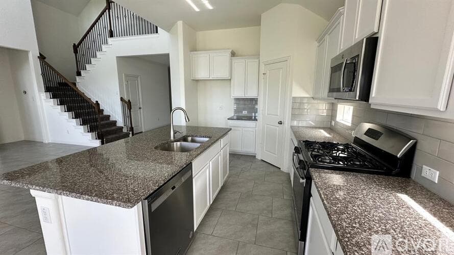 Liberty Hill House: 116 Krupp Ave