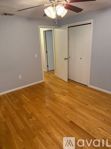 Warwick House: 513 Tidewater Drive