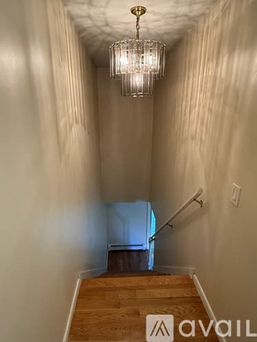 Warwick House: 513 Tidewater Drive
