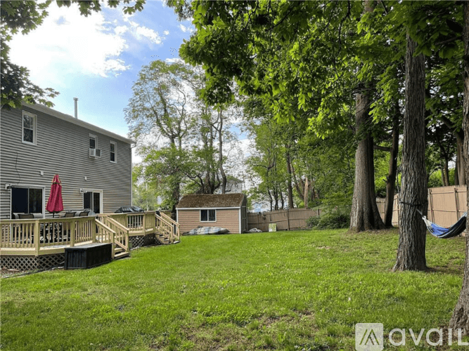 Warwick House: 513 Tidewater Drive