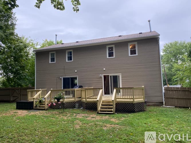 Warwick House: 513 Tidewater Drive