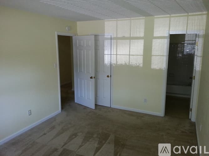Greensboro Townhome: 4916 Tower Rd