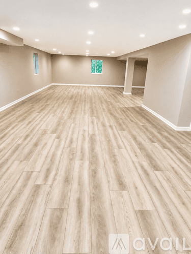 Naperville House: 627 Conestoga Rd