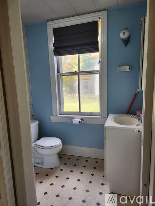 Berlin Apartment: 25 Washington Avenue