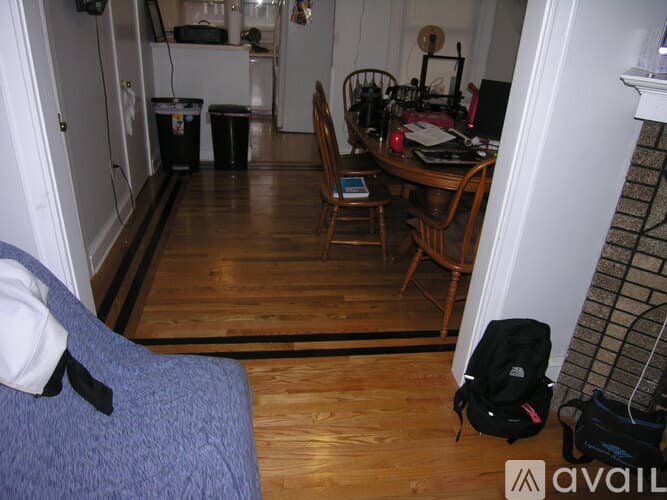 Philadelphia Apartment: 577 Green Ln